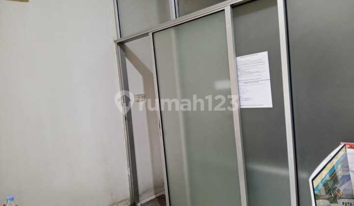 Disewakan Ruko Daan Mogot Arcadia. Ukuran 4.5X15 Disewakan Ruko Daan Mogot Arcadia. Ukuran 4.5X15