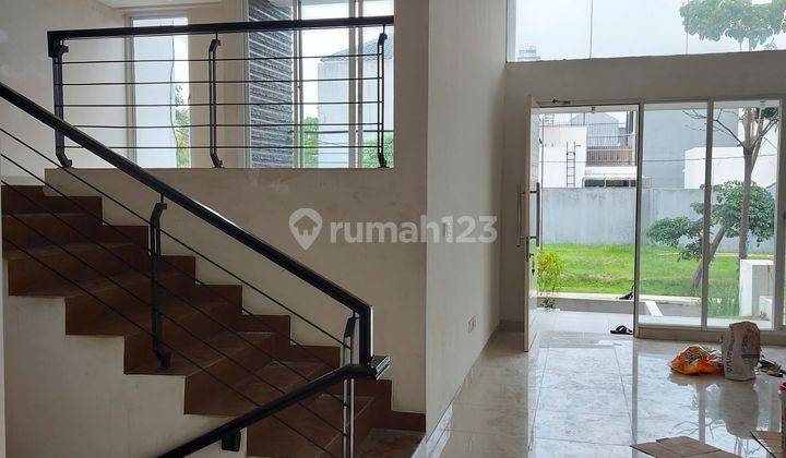 Disewa rumah duta garden  17