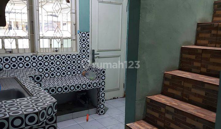 Disewa rumah duta garden 2
