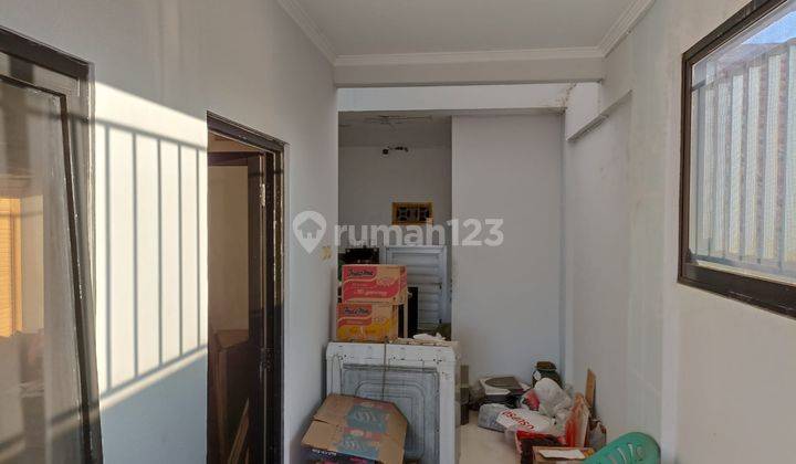 Dijual rumah taman surya 5 2