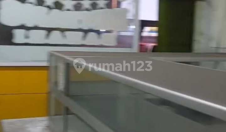 For Rent: Shop House in Duta Garden Tangerang 2