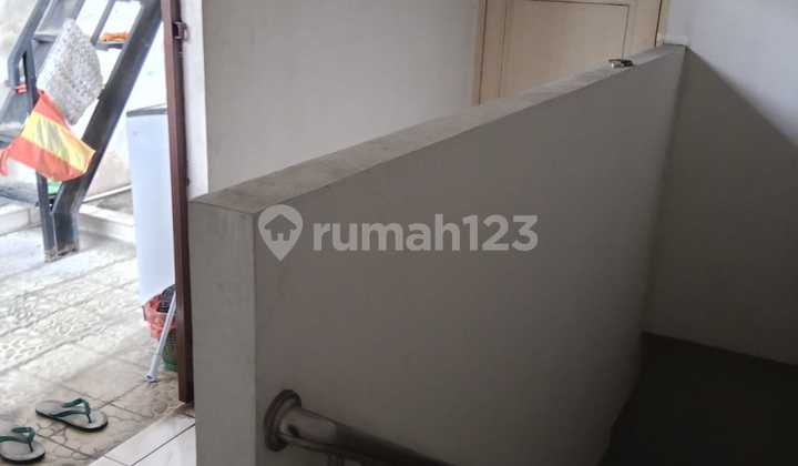 For Rent Daan Mogot Arcadia Shop House. 2.5 Floors 2