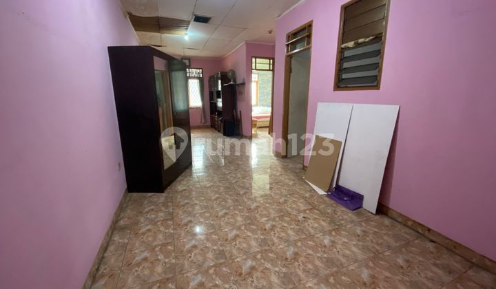 Rumah Dikomplek , 6x 20 , 2 Lantai , Dekat Green Sedayu Mall, Pasar Laris, Tempat Kuliner Cengkareng Jakarta Barat