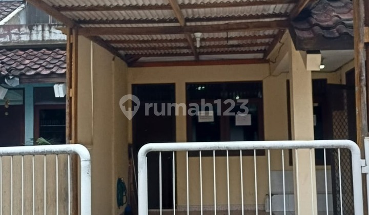 Disewakan Rumah di Duta Garden Tangerang 1