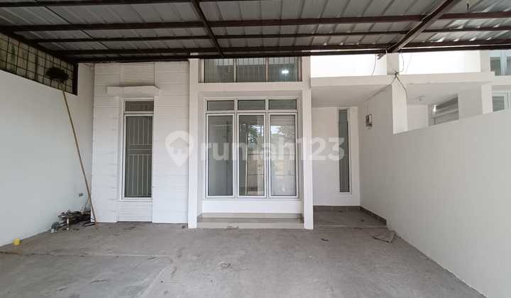 Dijual 2 Unit Rumah Duta Garden. Rapi Bersih Baru Renovasi