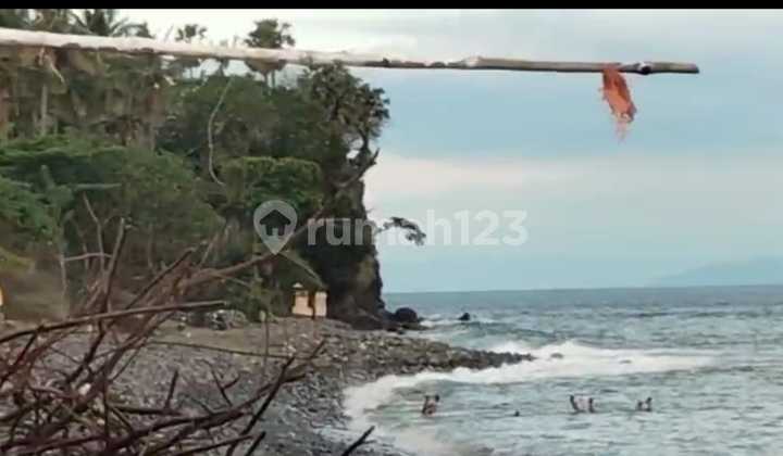 Land for Sale in Seraya Location