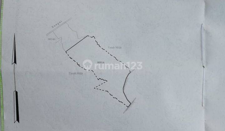 Land for sale in Cemagi location 2