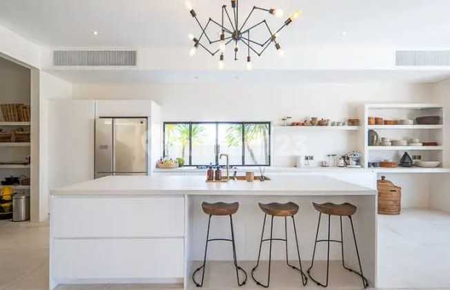 Villa For Sale Location Seseh