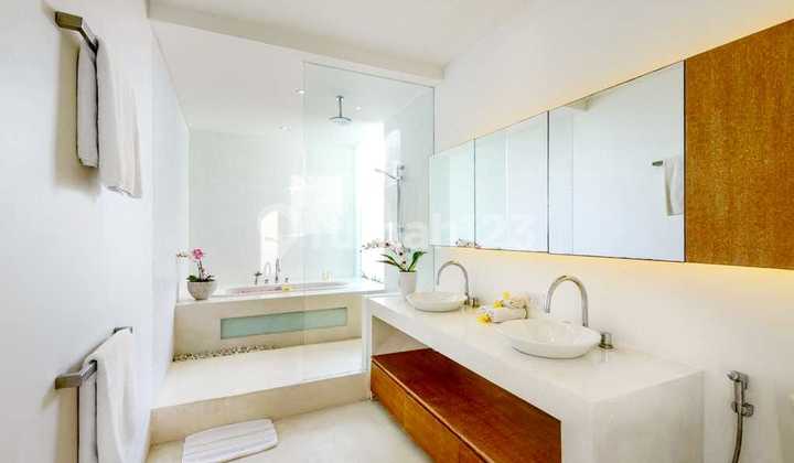 Villa for Sale in Balangan 2