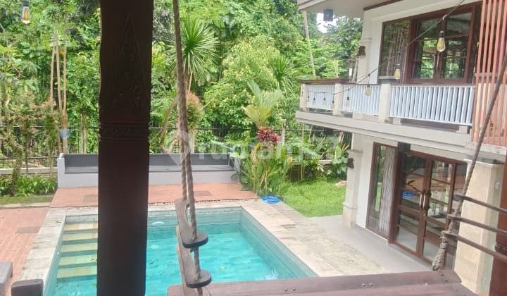 Villa for Sale Nyanyi Location