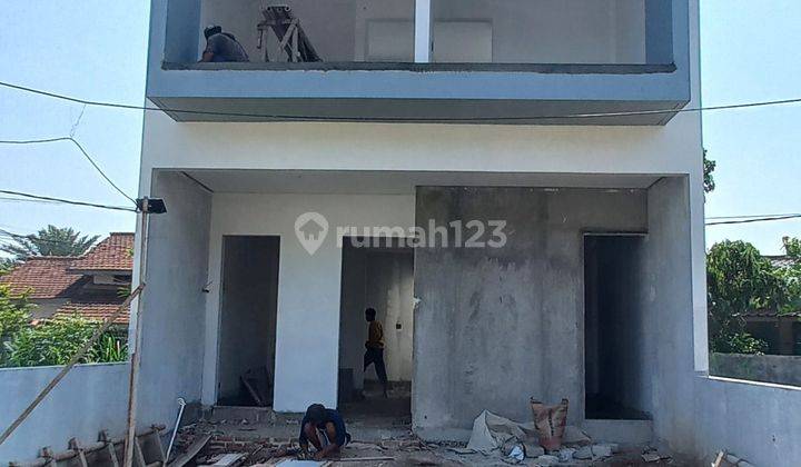 Rumah Scandibavian 2 lantai lokasi dekat Tol BSD  di Pamulang 1