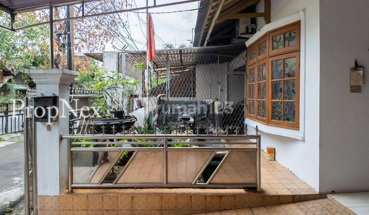 Rumah 2 Lantai di Cempaka Putih Jakarta Pusat 2