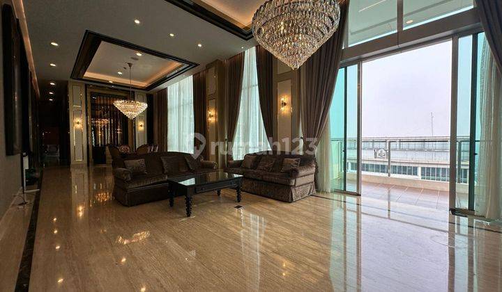 For Rent Penthouse di Apartemen Kemang Village, Jakarta Selatan  2