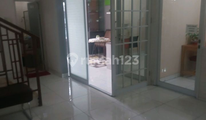 Kelapa Gading House 9X18, 2 Floors High From The Road. Quiet Location 2