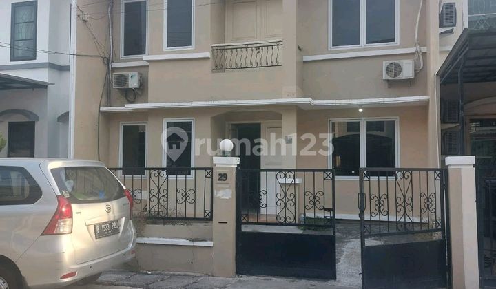 Rumah Arcadia Gading 8X15, 2Lt,Cluster Rumah Arcadia Gading 8X15, 2Lt,Cluster