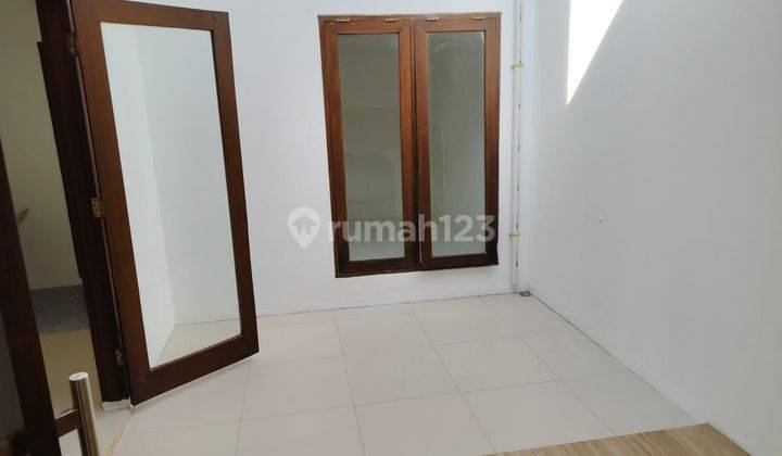 Rumah 1 Lantai Rapih Bebas Banjir Shm Di Bintaro Jaya Sektor 9 2