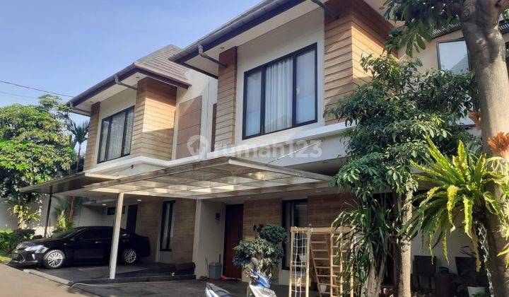 Rumah Cantik Siap Huni Dalam Cluster Exclusive di Bintaro 1