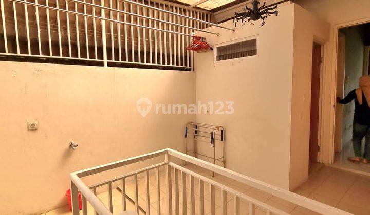 Rumah 2 Lantai Depan Taman Di Discovery Bintaro Sektor 9