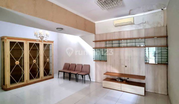 Rumah 2 Lantai Depan Taman Di Discovery Bintaro Sektor 9