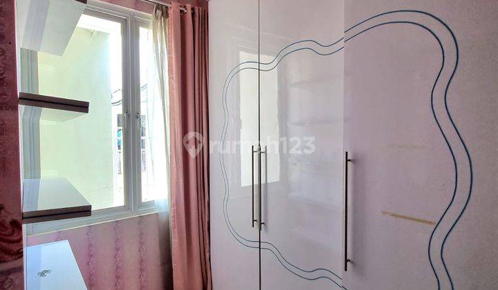 Rumah 2 Lantai Depan Taman Di Discovery Bintaro Sektor 9