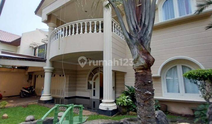 Rumah Classic Dengan Private Pool Di Kemang Jakarta Selatan 2