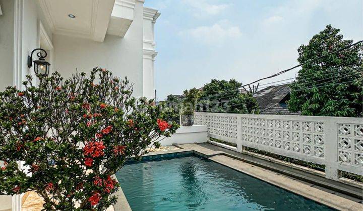 Rumah 2 Lantai Dengan Private Pool Lokasi Strategis Di Cilandak 2