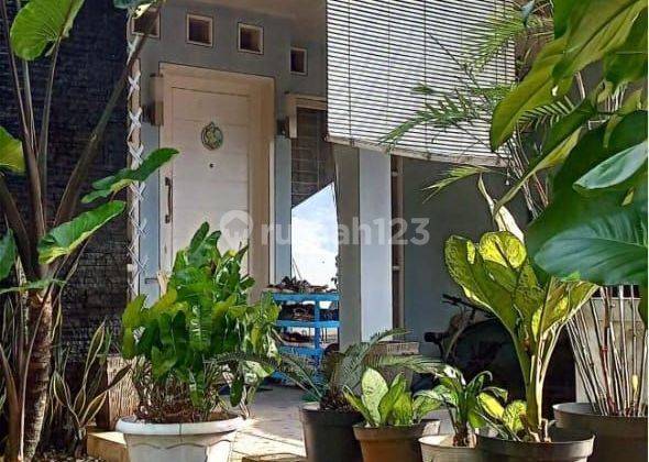 Rumah 1 Lantai Hoek Row Jalan Lebar Dalam Cluster Di Bintaro Jaya 2