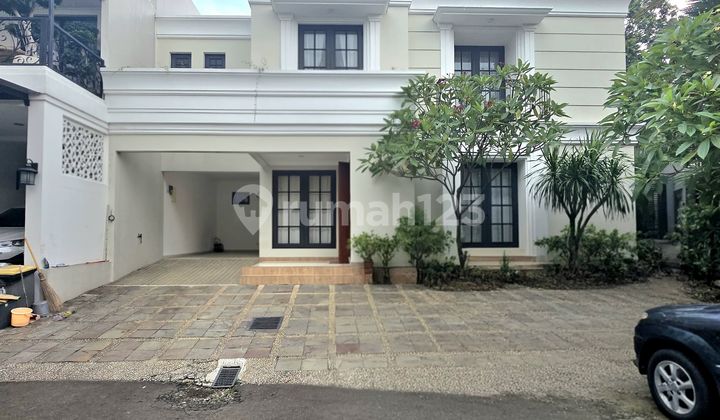 Rumah cantik Semi Furnished Di Bintaro Jaya Sektor 9