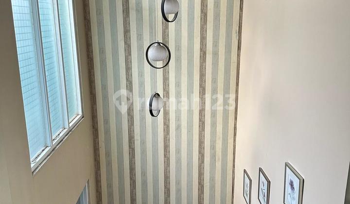 Rumah Semi Furnished Dekat Akses Tol dan Stasiun KRL di Bsd 2