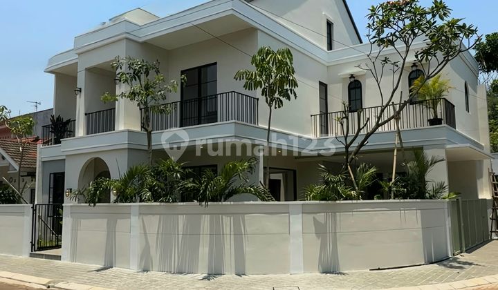 Rumah Baru Hoek Semi Furnished Murah Di Bsd City