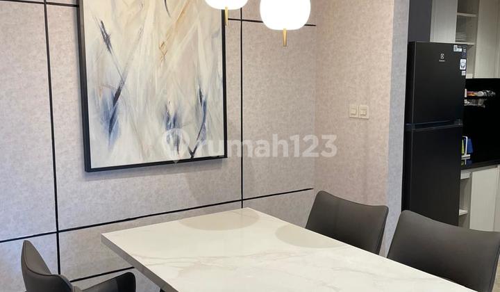 Ready-to-Occupy Fully Furnished Apartment in a Strategic Location in BSD