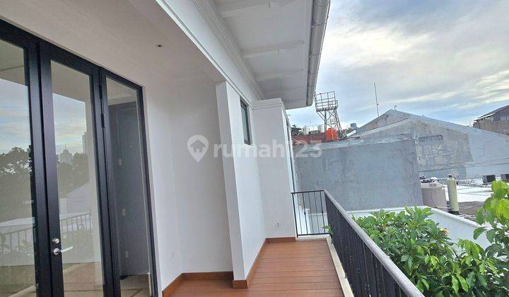 Rumah Baru Mewah Di Kebayoran Baru Jakarta Selatan 21