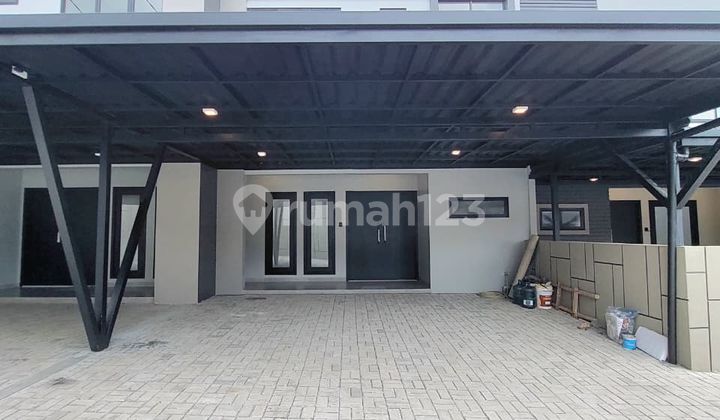 Rumah Hadap Timur Lokasi Strategis dan Bebas Banjir di BSD