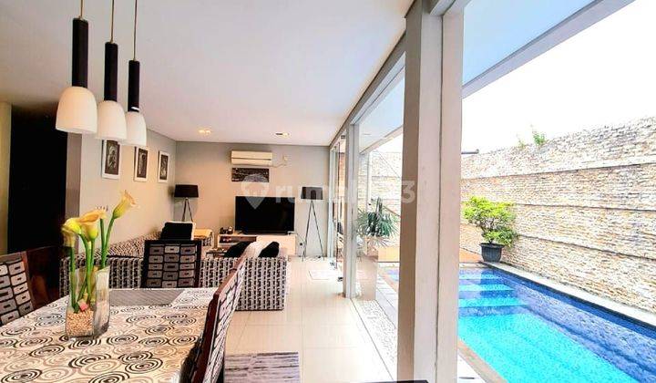 Rumah Minimalis Modern Ada Kolam Renang Di Cluster Pondok Ranji 2