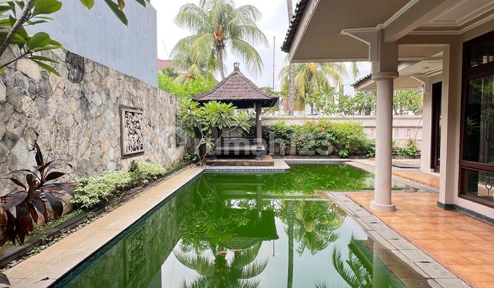 Limited Row House on Wide Road Inside the Complex in Bintaro Jaya