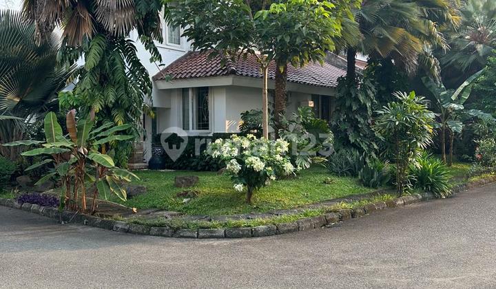 Rumah Hoek murah asri  dalam cluster Di Bintaro Sektor 8 2