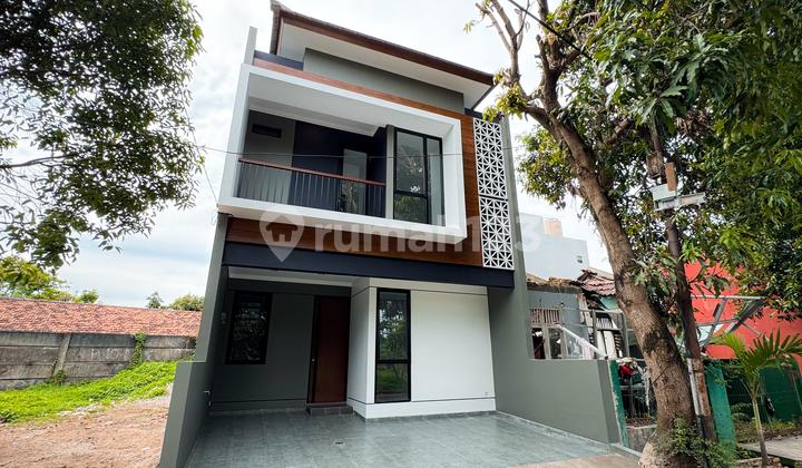 Rumah 2 Lantai Shm Siap Huni Harga Menarik Di Graha Raya Bintaro 2