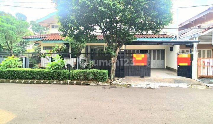 Rumah Hoek Hadap Taman Row Jalan Lebar Di Bintaro Jaya Sektor 9 1