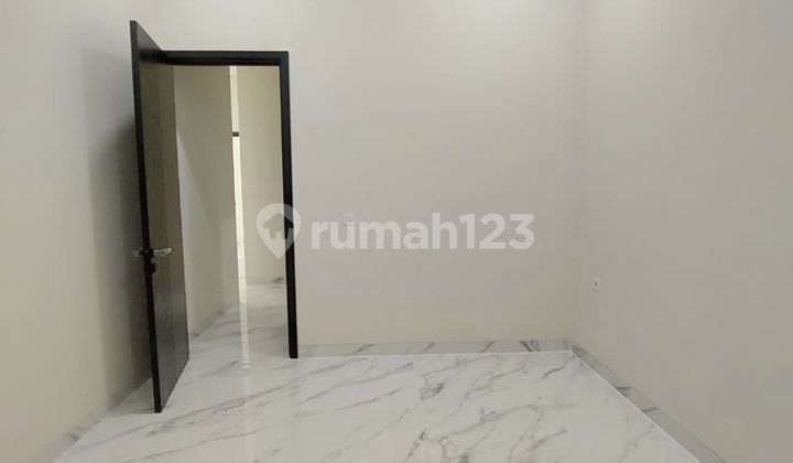 East-Facing House Strategic Location and Flood-Free in BSD 2