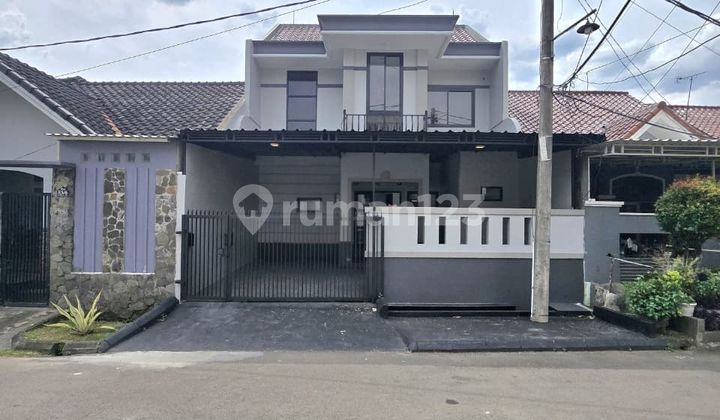 Rumah Minimalis Master Bedroom Di Bawah Hadap Timur Di Serpong Bsd