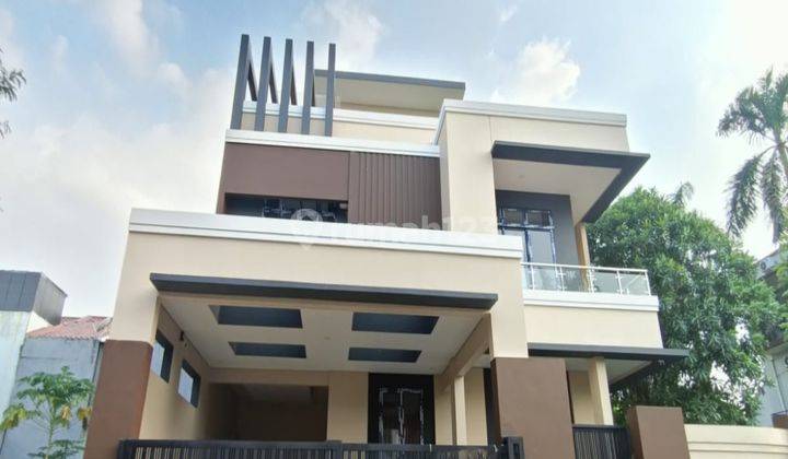 Rumah Pojok Bsd Siap Huni Full Furnished Dekat Stasiun 1