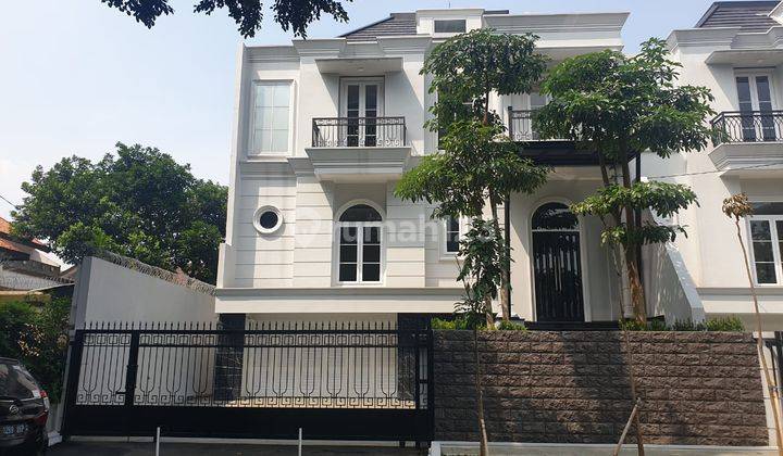  Rumah Lokasi Premium Di Kebayoran Baru Jakarta Selatan 1