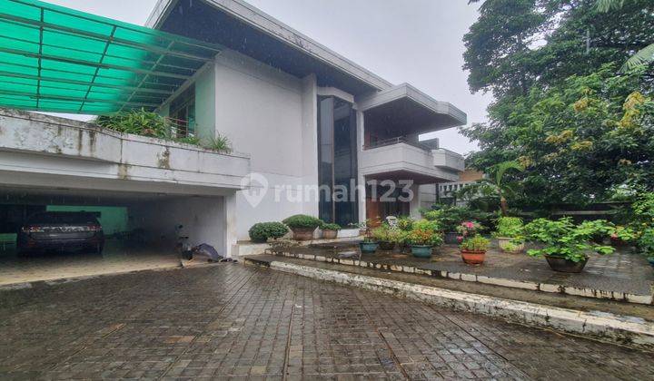 Rumah Lama Terawat Di Pondok Indah Dekat Tol 1