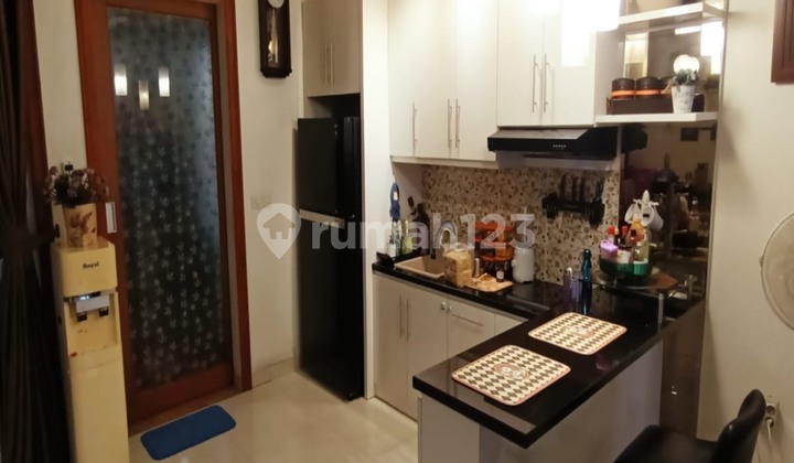 House Near BSD Toll Ready to Live In and Close to Rawa Buntu Station. 2