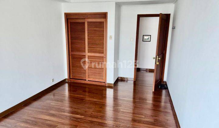 kamar tidur apartemen 2br casablanca semifurnished pusat