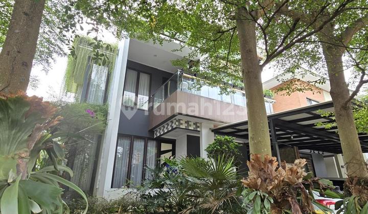 Rumah Pojok Dijual Cepat 2 Lantai Semi Furnished Rumah Pojok Dijual Cepat 2 Lantai Semi Furnished