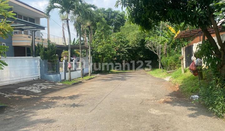 Large Landed House in Ciputat Complex, Near Toll Road 2