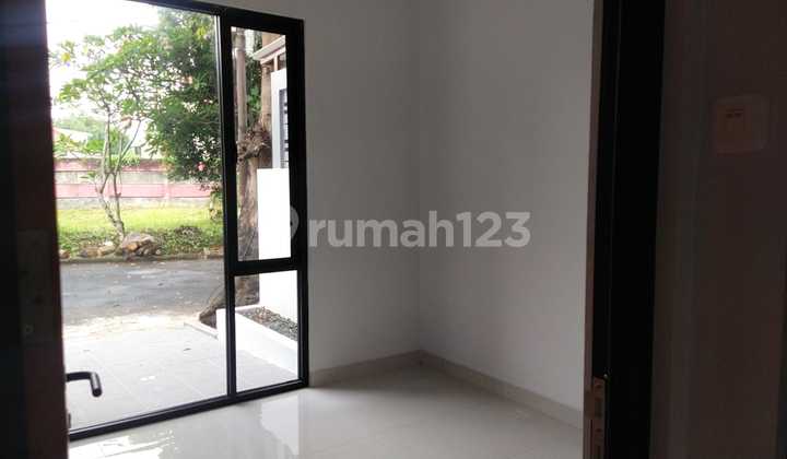 Rumah Baru Dekat.akses.tol Kiwi.graha.raya.bintaro 2