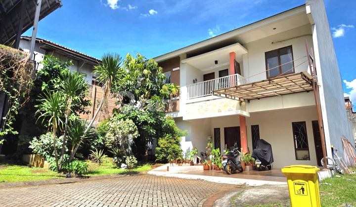 Best Deal. house corner Sector 9 Bintaro Jaya Negotiable until deal. Best Deal. house corner Sector 9 Bintaro Jaya Negotiable until deal.