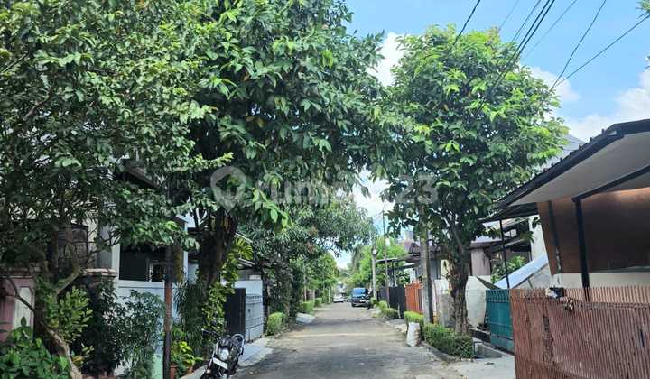 Rumah Butuh Renovasi Jual.cepat Sektor 2 Bintaro.jaya